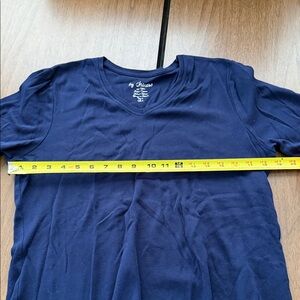 Chico's Navy Short Sleeve Tee